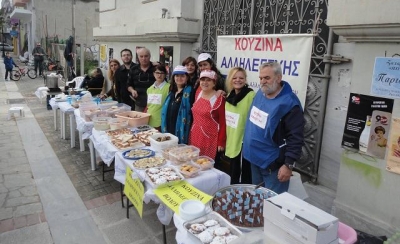 Antopack makes a donation to the Volos Solidarity Kitchen at Christmas 2016